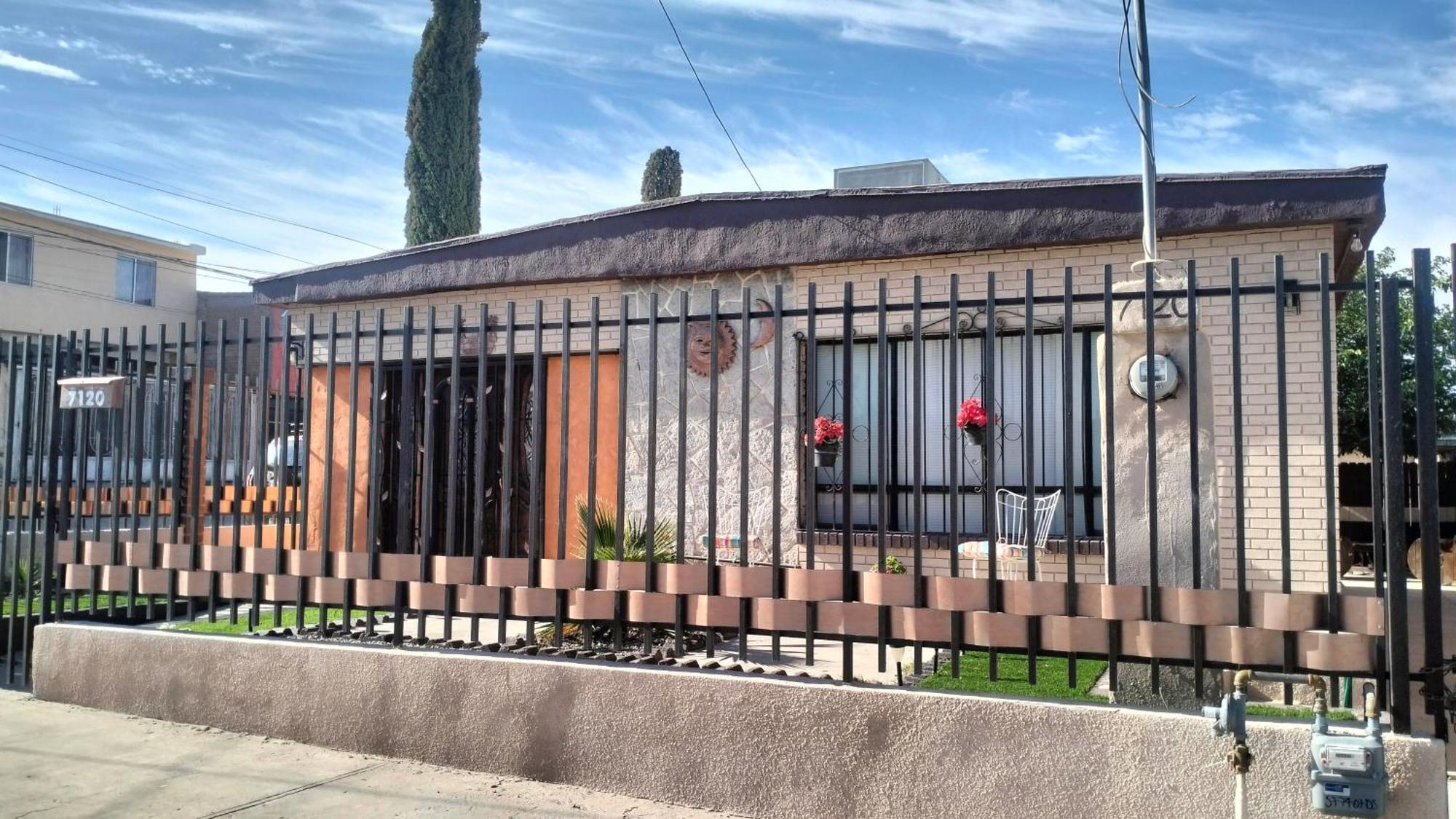 Geranios Villa Ciudad Juárez Exterior photo